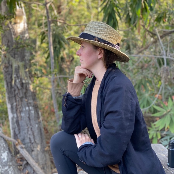 Stacey ✨Posh Ambassador & Affiliate ✨ Top-Rated - Picture 5 of 8